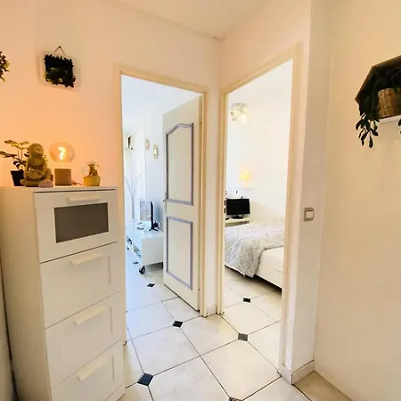 Port Vincent - Deux Pieces Avec Piscine Au Ponant Mae-1094 Apartmán