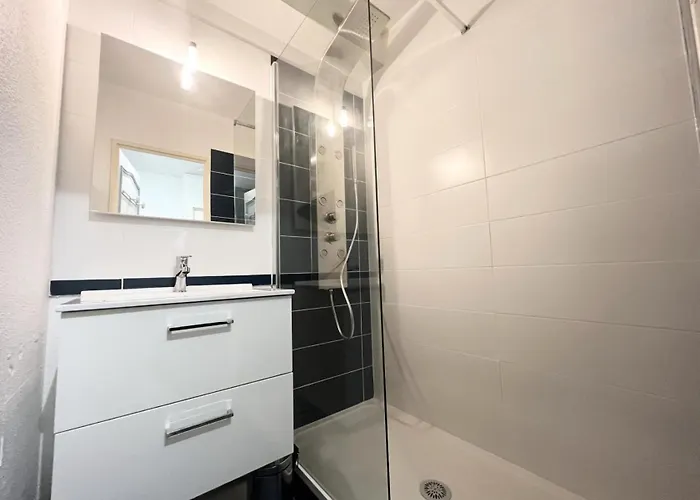 Port Vincent - Deux Pieces Avec Piscine Au Ponant Mae-1094 Apartamento *